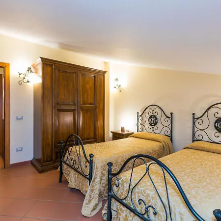 בית נופש Rosa-margherita-lavanda-ginestra-gelsomi By Interhome *