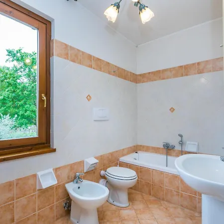 בית נופש Rosa-margherita-lavanda-ginestra-gelsomi By Interhome Badia Agnano